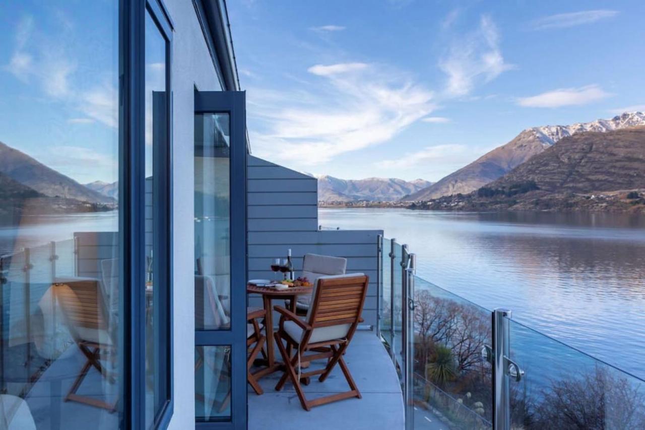 Livin On Lake Time, Waterfront Accommodation Queenstown Exterior photo