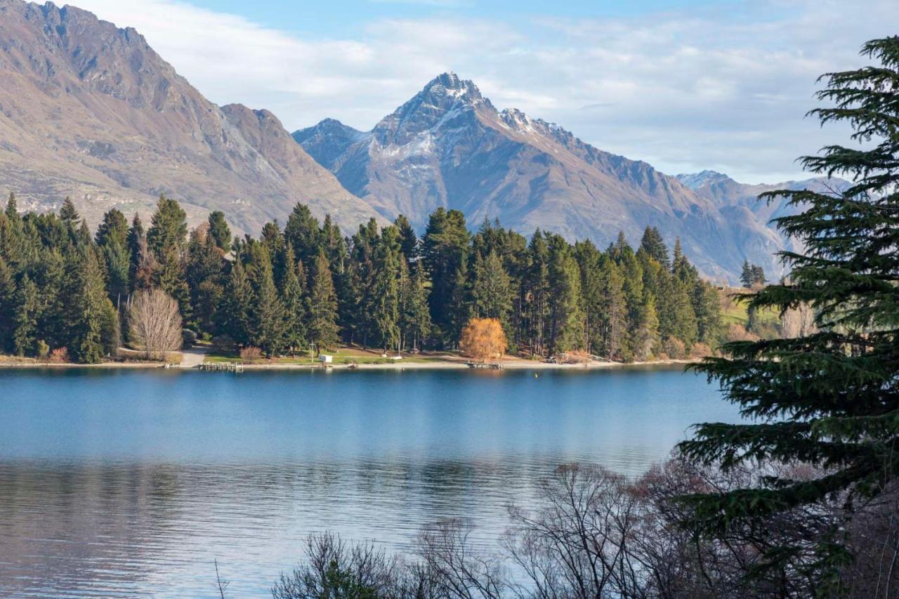 Livin On Lake Time, Waterfront Accommodation Queenstown Exterior photo